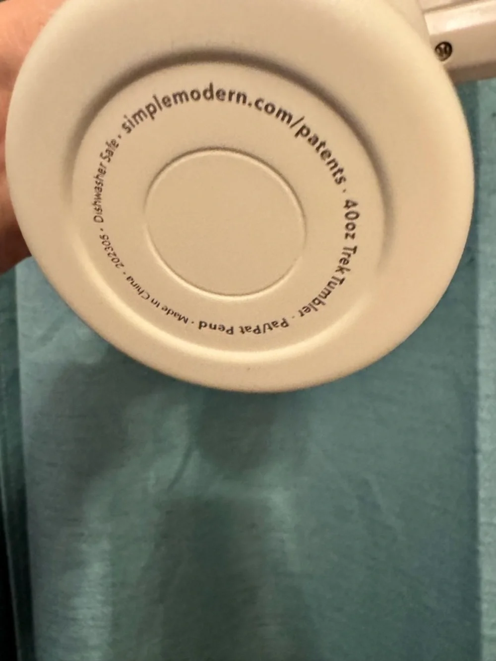 Checkered Insulated Travel Mug with Handle - Beige & Cream - Picture 2 of 9